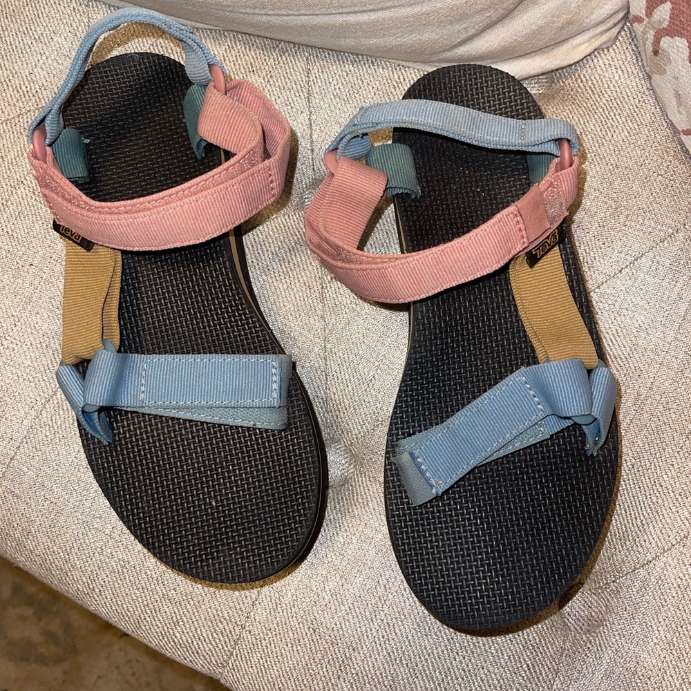 Teva- Free People sandals